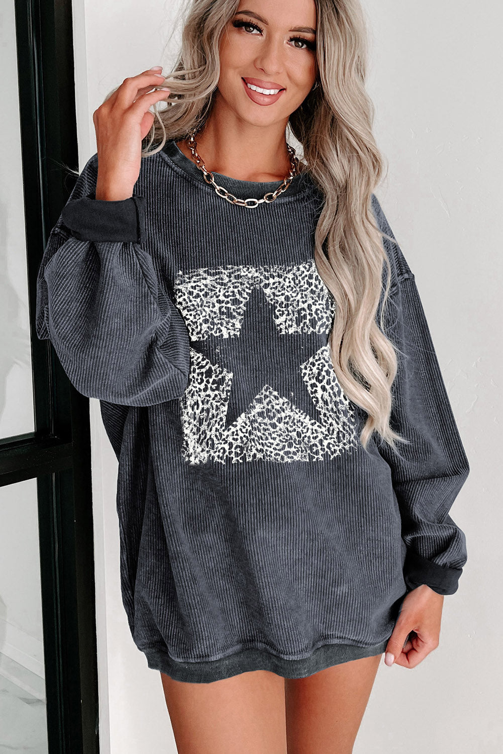 Round Neck Dropped Shoulder Star Graphic Sweatshirt